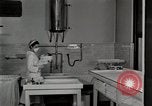 Image Division de la Pédiatrie Detroit Michigan USA, 1936, de la seconde 45 séquences d'archives historiques vidéo 65675023150