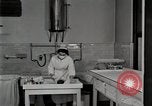 Image Division de la Pédiatrie Detroit Michigan USA, 1936, de la seconde 47 séquences d'archives historiques vidéo 65675023150
