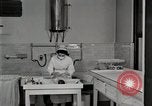 Image Division de la Pédiatrie Detroit Michigan USA, 1936, de la seconde 54 séquences d'archives historiques vidéo 65675023150