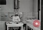 Image Division de la Pédiatrie Detroit Michigan USA, 1936, de la seconde 56 séquences d'archives historiques vidéo 65675023150