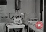 Image Division de la Pédiatrie Detroit Michigan USA, 1936, de la seconde 59 séquences d'archives historiques vidéo 65675023150