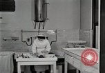 Image Division de la Pédiatrie Detroit Michigan USA, 1936, de la seconde 61 séquences d'archives historiques vidéo 65675023150