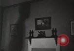 Standbild Geburt quintuplet von Mädchen von Ontario Kanada, 1934, aus Sekunde 32 historischem Filmmaterial Videoclip 65675023155