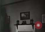 Standbild Geburt quintuplet von Mädchen von Ontario Kanada, 1934, aus Sekunde 41 historischem Filmmaterial Videoclip 65675023155