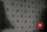 Standbild Geburt quintuplet von Mädchen von Ontario Kanada, 1934, aus Sekunde 34 historischem Filmmaterial Videoclip 65675023156