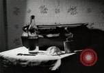 Standbild Geburt Quintuplet von Mädchen von Ontario Kanada, 1934, aus Sekunde 50 historischem Filmmaterial Videoclip 65675023157