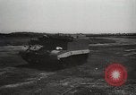 Standbild Gun carrier Tanks United States USA, 1944, aus Sekunde 38 historischem Filmmaterial Videoclip 65675023161