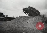 Standbild Gun carrier Tanks United States USA, 1944, aus Sekunde 53 historischem Filmmaterial Videoclip 65675023161