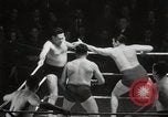 Immagine di Match Wrestling Richmond Virginia USA, 1938, secondo 15 filmato di repertorio 65675023168