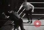 Immagine di Match Wrestling Richmond Virginia USA, 1938, secondo 18 filmato di repertorio 65675023168