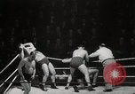 Immagine di Match Wrestling Richmond Virginia USA, 1938, secondo 25 filmato di repertorio 65675023168