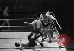 Immagine di Match Wrestling Richmond Virginia USA, 1938, secondo 52 filmato di repertorio 65675023168