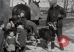 Standbild James Stewart Dunbarton Ontario, 1938, aus Sekunde 13 historischem Filmmaterial Videoclip 65675023171