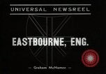 Image Hôtel travailleur en grève Eastbourne Angleterre, 1938, de la seconde 3 séquences d'archives historiques vidéo 65675023173