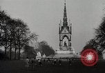 Standbild Spring Time London England Vereinigtes Königreich, 1938, aus Sekunde 23 historischem Filmmaterial Videoclip 65675023175