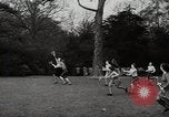 Standbild Spring Time London England Vereinigtes Königreich, 1938, aus Sekunde 26 historischem Filmmaterial Videoclip 65675023175