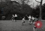Standbild Spring Time London England Vereinigtes Königreich, 1938, aus Sekunde 27 historischem Filmmaterial Videoclip 65675023175