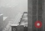 Standbild Schnee in Manhattan New York United States USA, 1938, aus Sekunde 17 historischem Filmmaterial Videoclip 65675023176