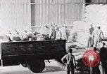 Standbild palästinensisch-arabischen Flüchtlinge Ägypten, 1950, aus Sekunde 19 historischem Filmmaterial Videoclip 65675023180