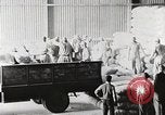 Standbild palästinensisch-arabischen Flüchtlinge Ägypten, 1950, aus Sekunde 20 historischem Filmmaterial Videoclip 65675023180