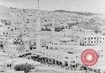 Immagine di Rifugiati che vivono condizioni Amman Giordania, 1950, secondo 3 filmato di repertorio 65675023182