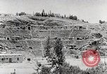 Immagine di Rifugiati che vivono condizioni Amman Giordania, 1950, secondo 27 filmato di repertorio 65675023182