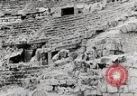 Immagine di Rifugiati che vivono condizioni Amman Giordania, 1950, secondo 36 filmato di repertorio 65675023182
