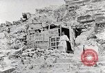 Immagine di Rifugiati che vivono condizioni Amman Giordania, 1950, secondo 54 filmato di repertorio 65675023182