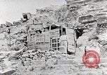 Immagine di Rifugiati che vivono condizioni Amman Giordania, 1950, secondo 55 filmato di repertorio 65675023182
