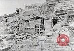 Immagine di Rifugiati che vivono condizioni Amman Giordania, 1950, secondo 60 filmato di repertorio 65675023182