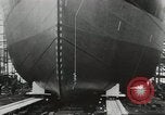 Immagine di Lancio di navi Scotland Regno Unito, 1950, secondo 20 filmato di repertorio 65675023185