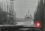 Immagine di Lancio di navi Scotland Regno Unito, 1950, secondo 37 filmato di repertorio 65675023185
