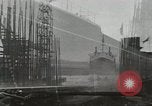 Immagine di Lancio di navi Scotland Regno Unito, 1950, secondo 41 filmato di repertorio 65675023185