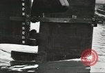 Immagine di Lancio di navi Scotland Regno Unito, 1950, secondo 50 filmato di repertorio 65675023185