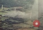 Standbild 34th Fighter Squadron Kyushu in Japan, 1945, aus Sekunde 7 historischem Filmmaterial Videoclip 65675023194