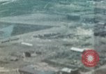 Standbild 34th Fighter Squadron Tarumizu Kyushu in Japan, 1945, aus Sekunde 52 historischem Filmmaterial Videoclip 65675023196