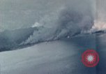 Standbild Gun camera footage strafing Ziele Tarumizu Kyushu in Japan, 1945, aus Sekunde 7 historischem Filmmaterial Videoclip 65675023197