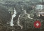 Standbild USAAF Brände auf dem Boden Ziele Japan Miyakonojo, 1945, aus Sekunde 23 historischem Filmmaterial Videoclip 65675023203