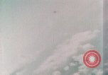 Immagine di Aria per il combattimento aereo statunitense e giapponese Miyakonojo Giappone, 1945, secondo 22 filmato di repertorio 65675023204