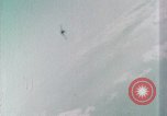 Immagine di Aria per il combattimento aereo statunitense e giapponese Miyakonojo Giappone, 1945, secondo 24 filmato di repertorio 65675023204