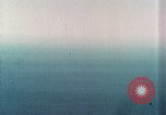 Immagine di Aria per il combattimento aereo statunitense e giapponese Miyakonojo Giappone, 1945, secondo 58 filmato di repertorio 65675023204