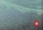Image attaque vu au travers caméra armée Miyakonojo Japon, 1945, de la seconde 43 séquences d'archives historiques vidéo 65675023208