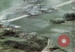 Immagine di Attacco su ferrovia giapponese Kyushu in Giappone, 1945, secondo 7 filmato di repertorio 65675023209