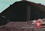 Standbild US Army Air Force Hangar Iwo Jima, 1945, aus Sekunde 31 historischem Filmmaterial Videoclip 65675023216
