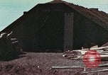 Standbild US Army Air Force Hangar Iwo Jima, 1945, aus Sekunde 35 historischem Filmmaterial Videoclip 65675023216