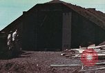Standbild US Army Air Force Hangar Iwo Jima, 1945, aus Sekunde 36 historischem Filmmaterial Videoclip 65675023216