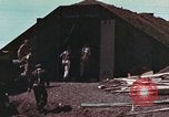 Standbild US Army Air Force Hangar Iwo Jima, 1945, aus Sekunde 40 historischem Filmmaterial Videoclip 65675023216