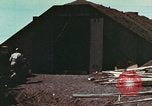 Standbild US Army Air Force Hangar Iwo Jima, 1945, aus Sekunde 54 historischem Filmmaterial Videoclip 65675023216