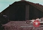 Standbild US Army Air Force Hangar Iwo Jima, 1945, aus Sekunde 61 historischem Filmmaterial Videoclip 65675023216