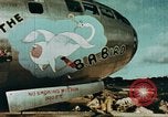 Standbild B-29 Superfortresses im Pazifik während Zweiten Weltkrieg Saipan Marianen, 1945, aus Sekunde 5 historischem Filmmaterial Videoclip 65675023220